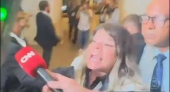 Jornalistas são agredidos por seguranças durante cúpula sul-americana